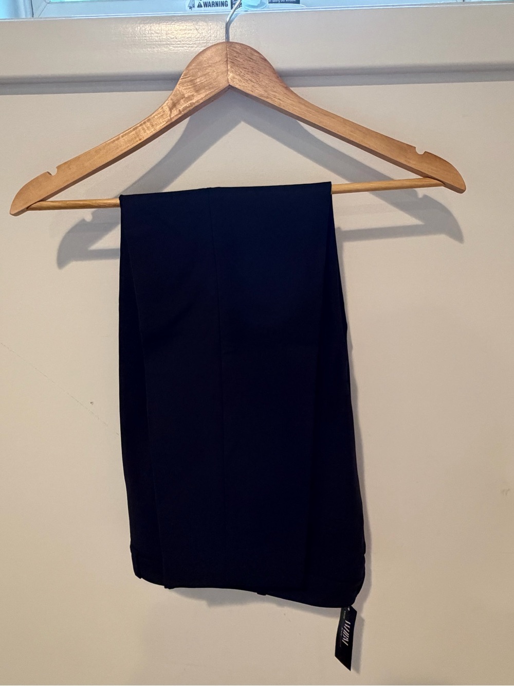 Classic Black Women's pants - WHBM size 4
